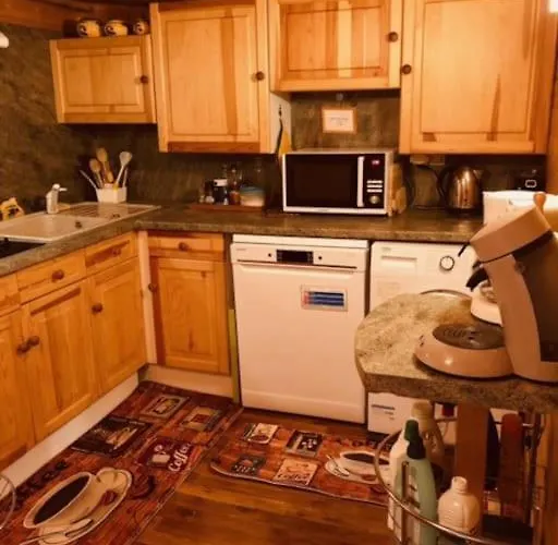 Flat アクス・レ・テルム