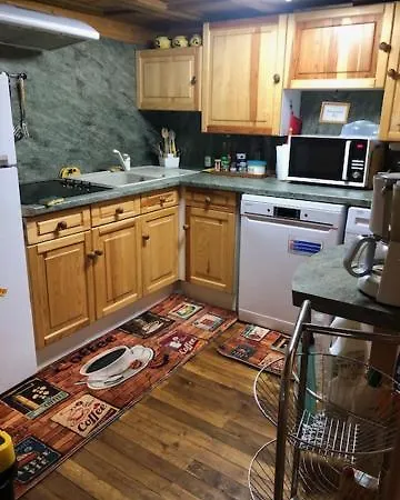 Flat * Ax-les-Thermes