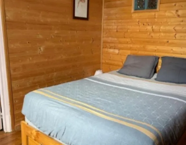 Flat * Ax-les-Thermes